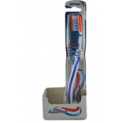 8016825938765AQUAFRESH SPAZZOLINO DENTI & LINGUA MEDIO 1PZ